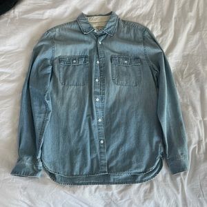 Current\Elliott Chambray Button Up XL